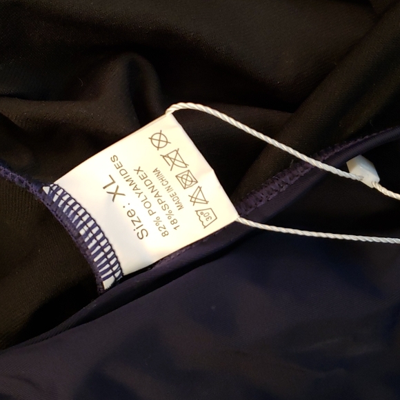 NWT Love Flower Swimsuit - Picture 4 of 7